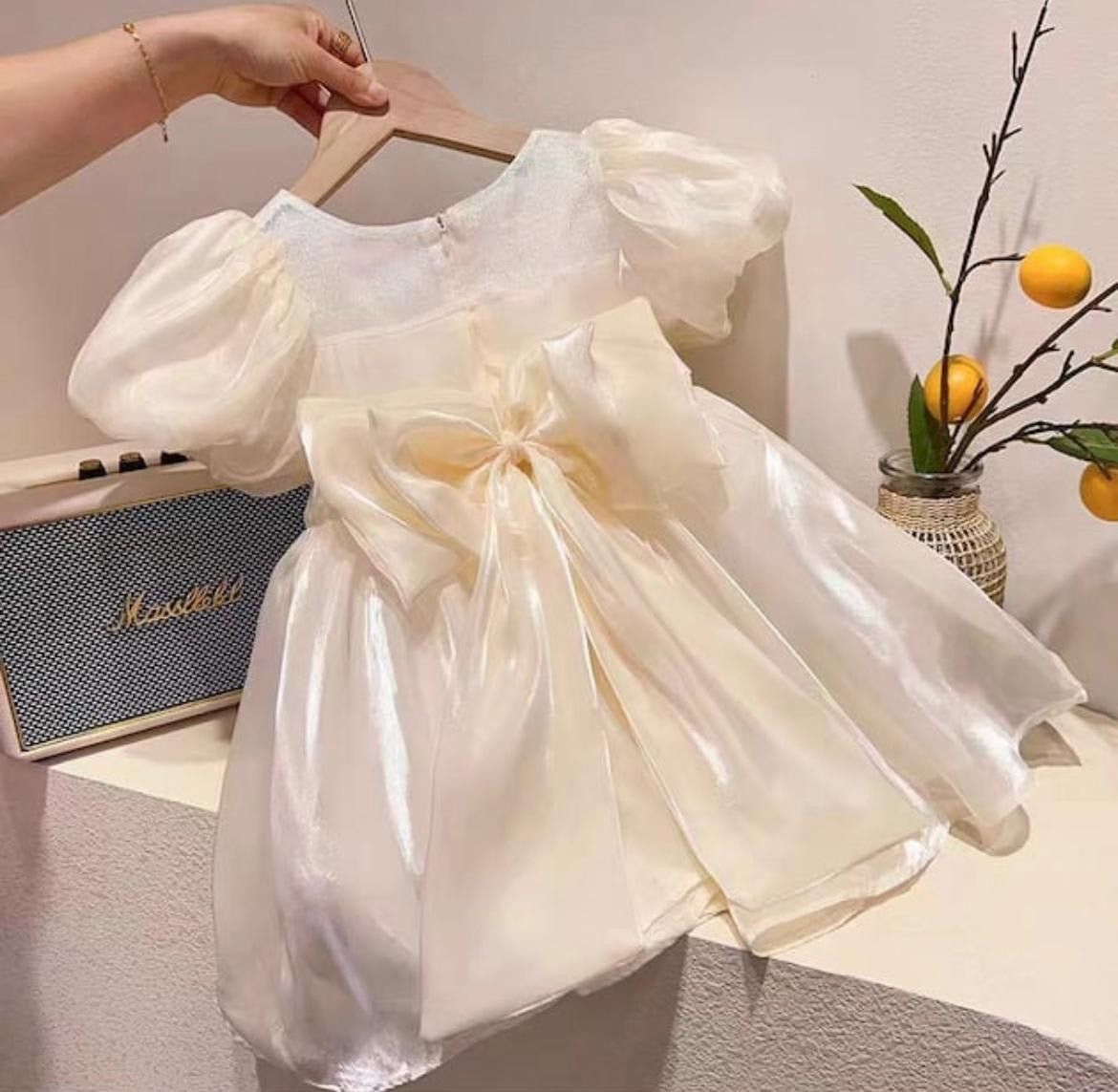 Short Puff Sleeved - Back Bowknot - White Frock