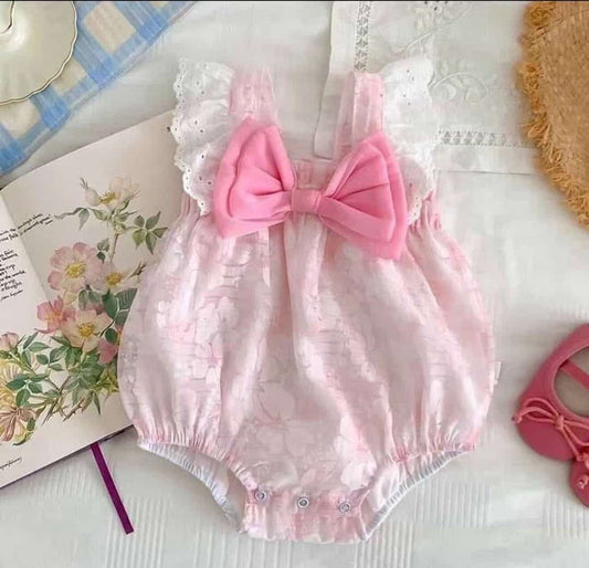 Floral Bow Romper for Baby Girls – Pink Lace
