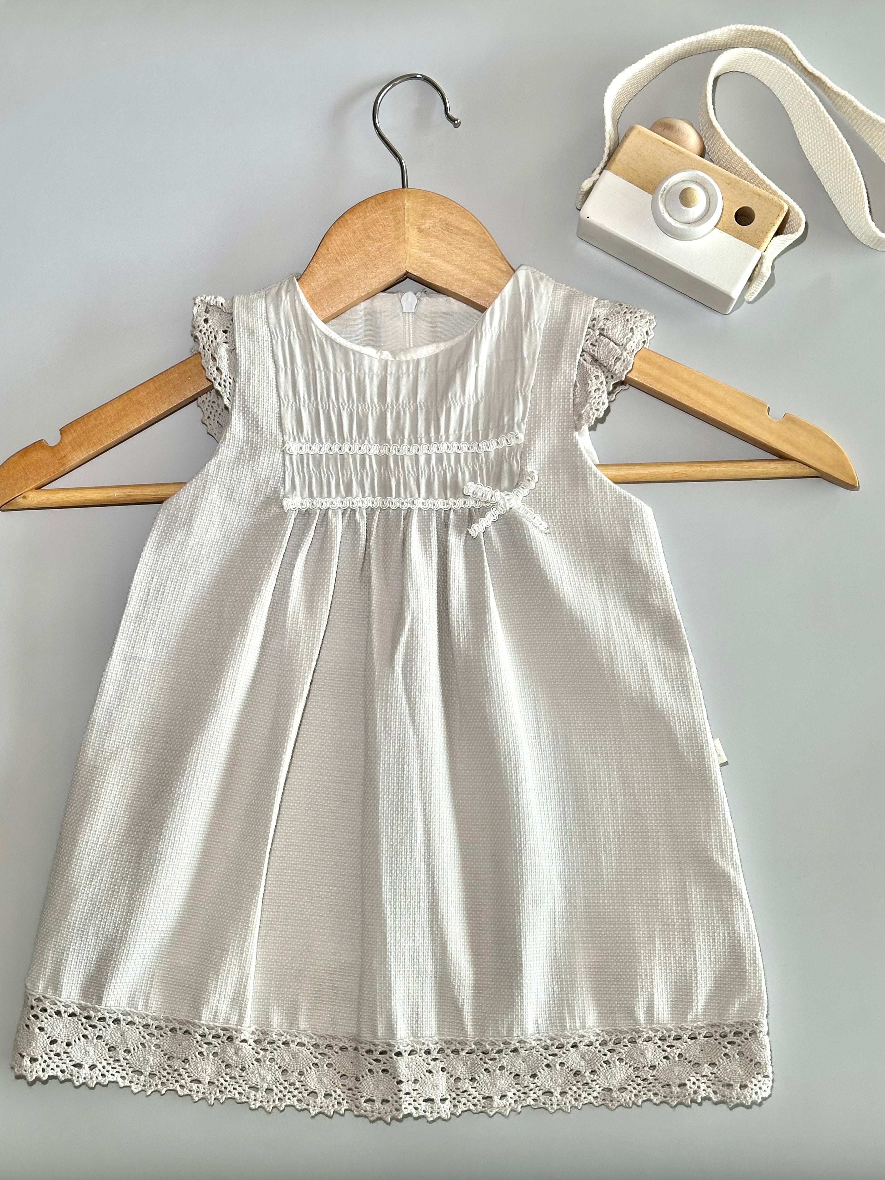 Elegant Baby Girl Lace Dress – Infant Special Occasion