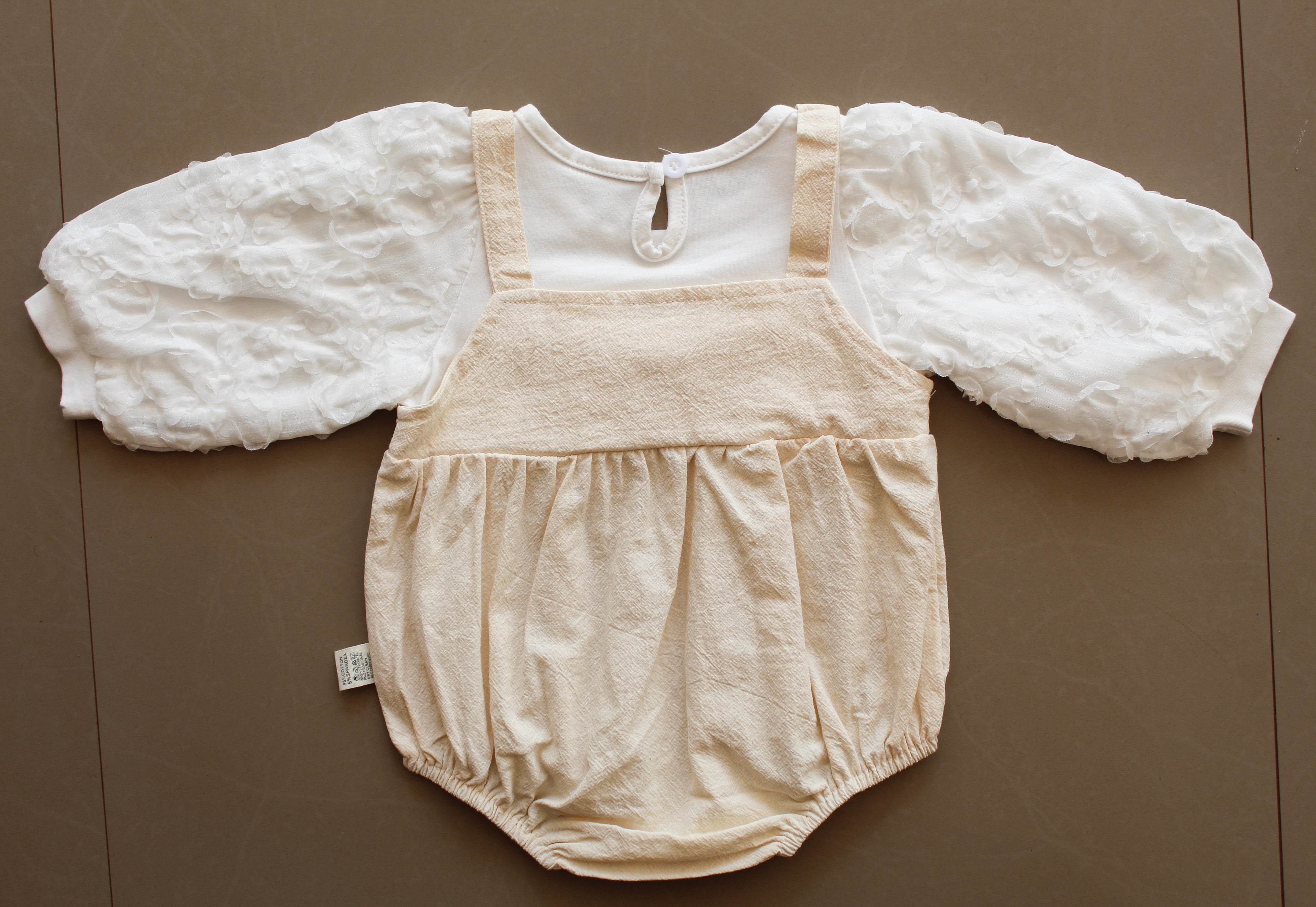 Baby Girl Puff Sleeve Bow Romper