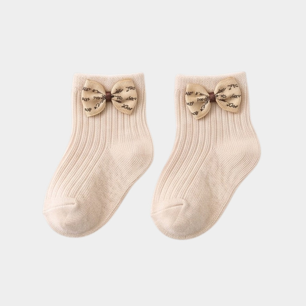 Sweet Petite Bow Ribbed Ankle Socks